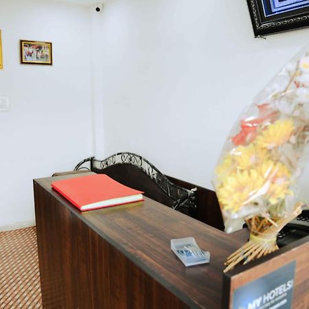 Hotel Abhinandan Indore Exterior foto