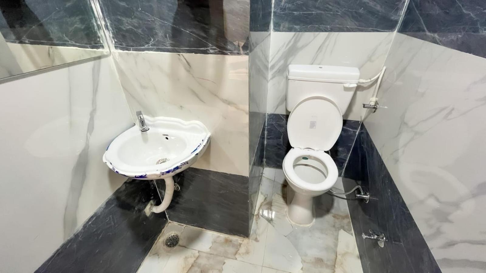 Hotel Abhinandan Indore Exterior foto