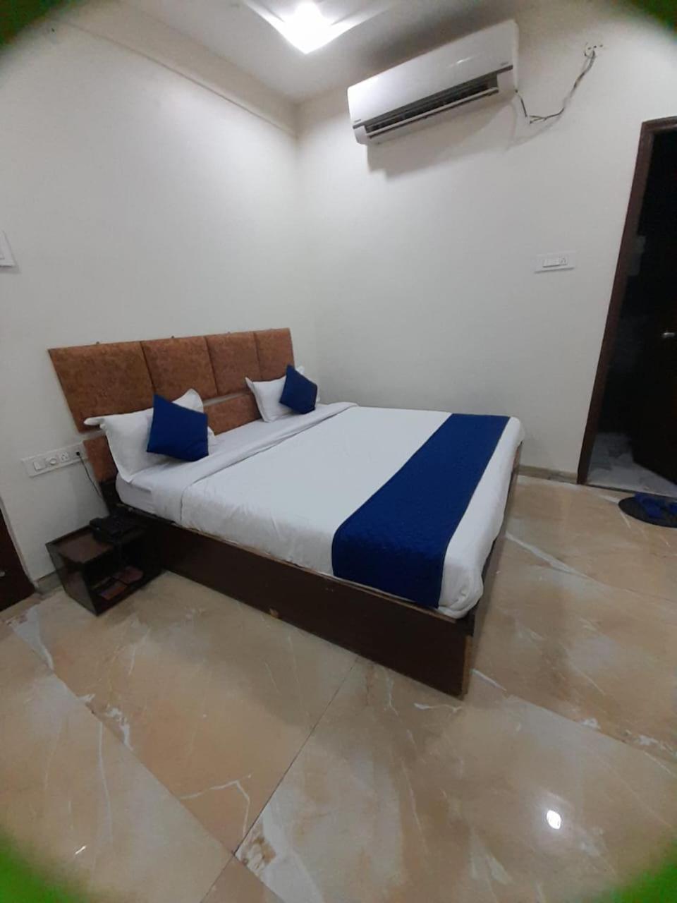Hotel Abhinandan Indore Exterior foto